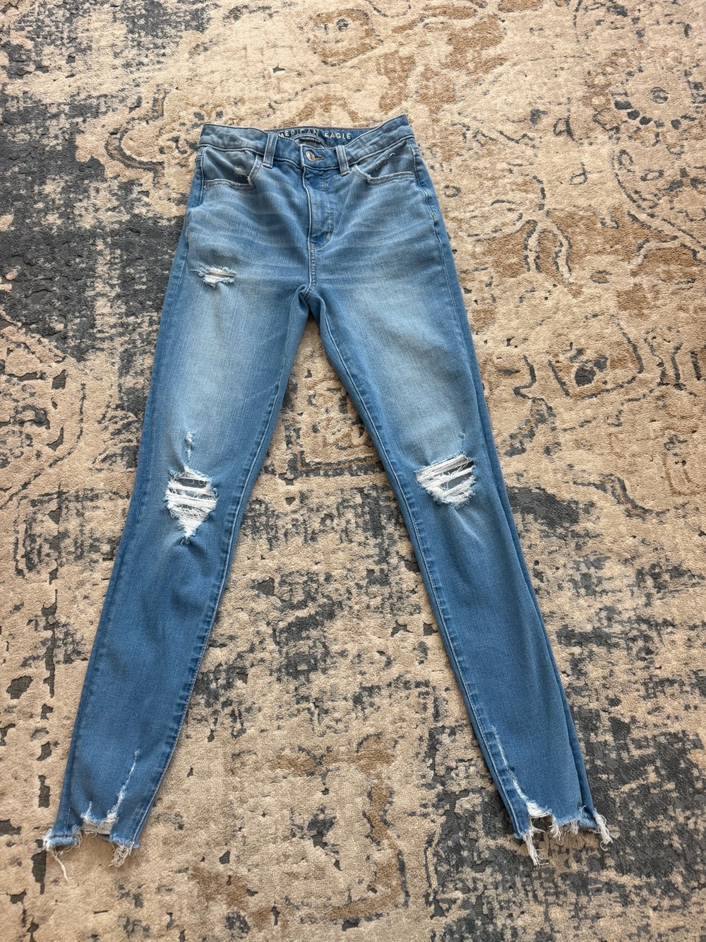 American Eagle Outfitters Light Blue Distressed Jeggings